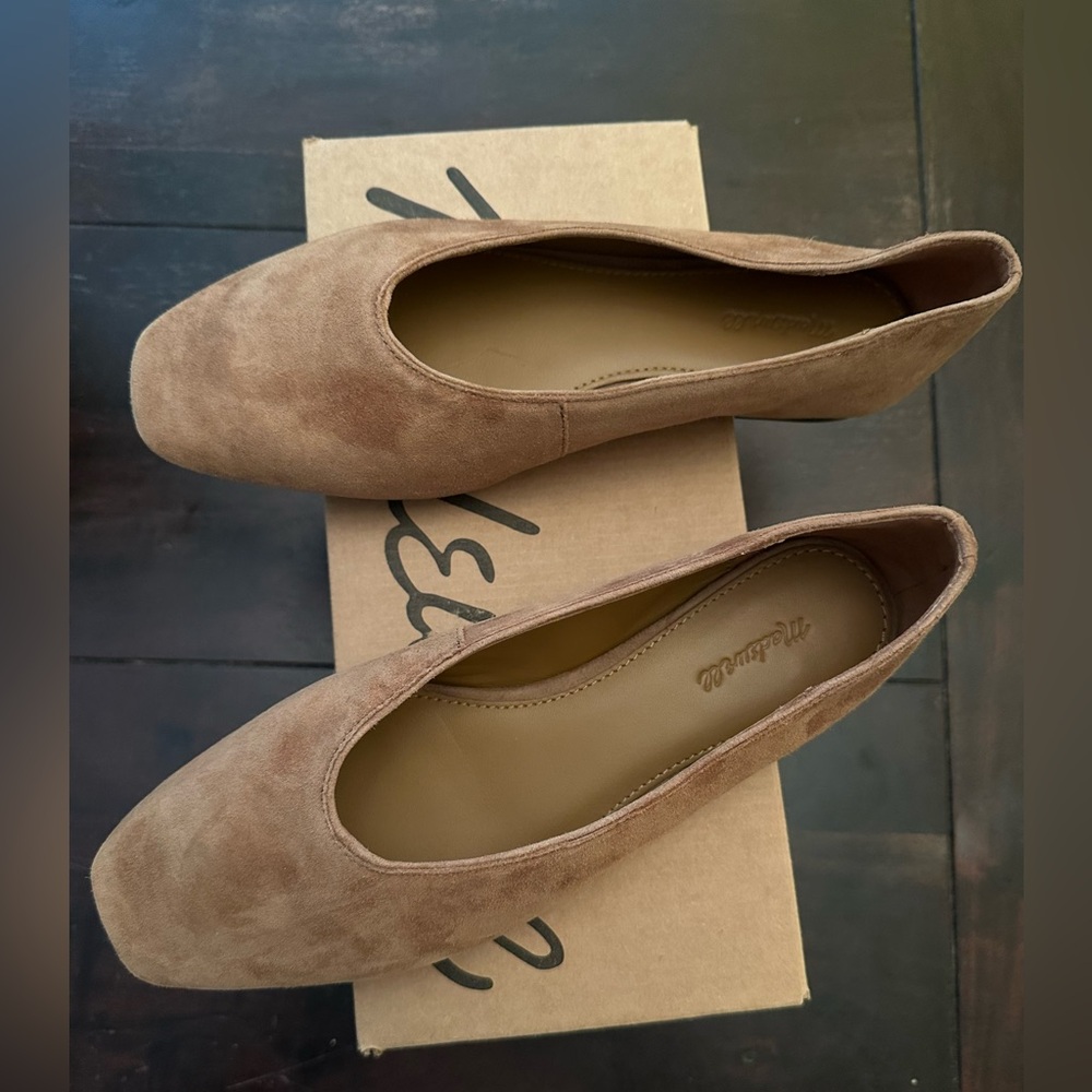Madewell 
The Mylie Ballet Flat - Picture 4 of 4
